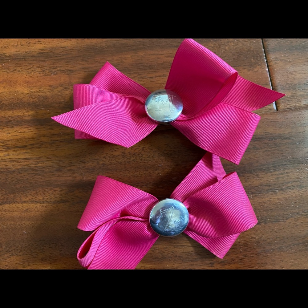 Girl’s Pink M and Z Initial Hair Bows